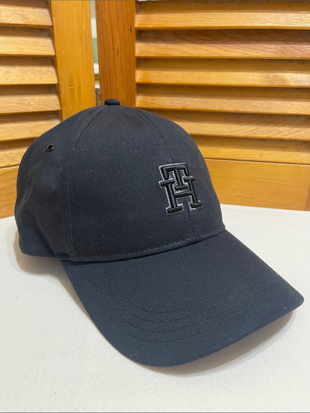 Tommy Hilfiger Black Embroidered 'TH' Logo Baseball Cap